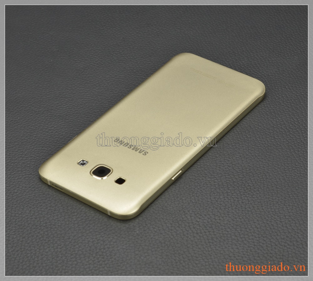 Thay vỏ Samsung Galaxy A8 màu vàng champagne