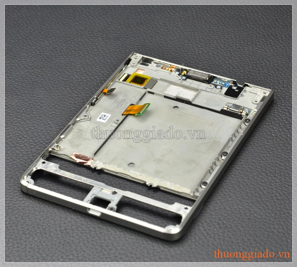 Thay màn hình Blackberry Passport Silver nguyên khối gồm cả viền Benzel Thay màn hình Blackberry Passport Silver nguyên khối gồm cả viền Benzel