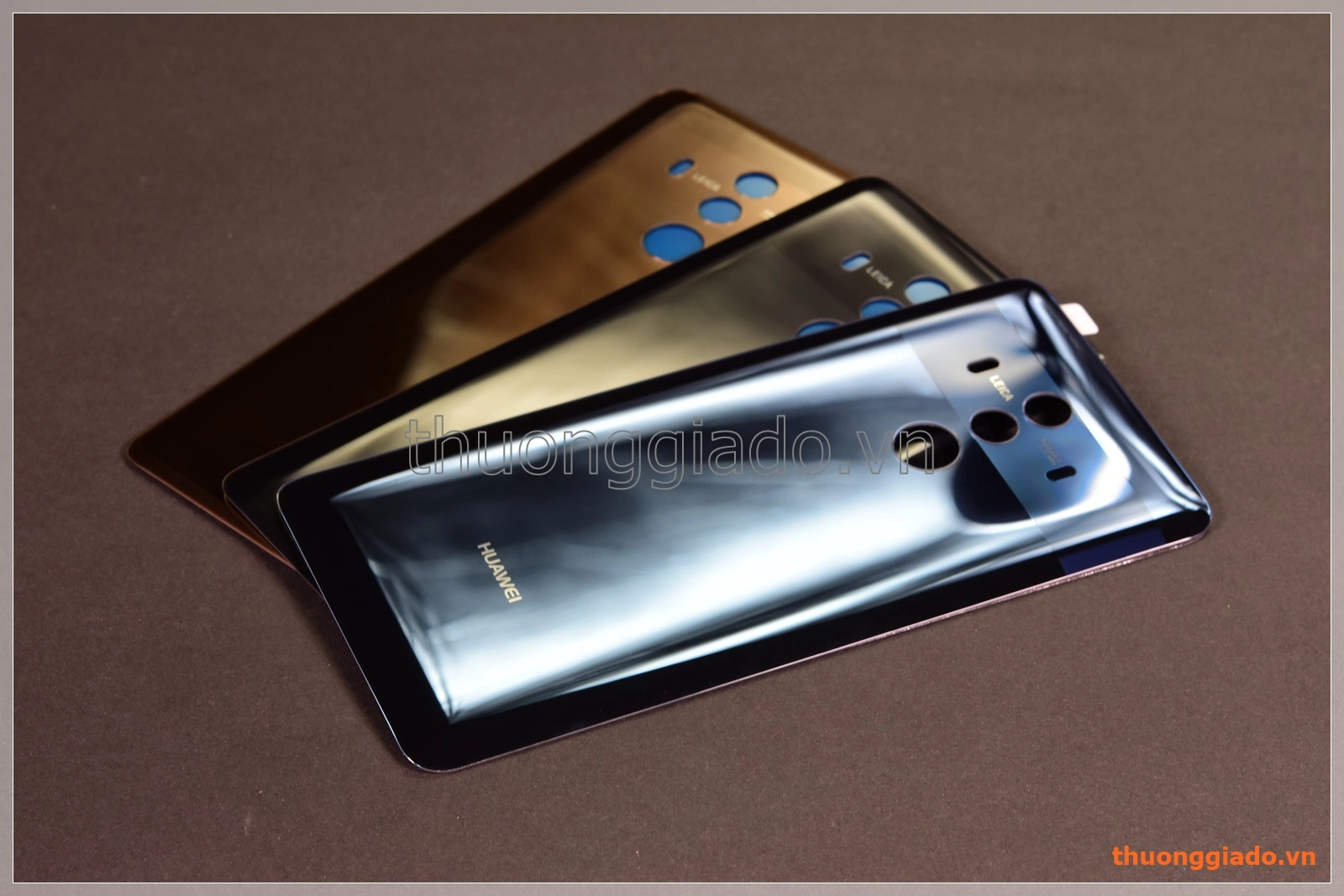 Thay nắp lưng kính Huawei Mate 10 Pro (6.0") chính hãng Thay nắp lưng kính Huawei Mate 10 Pro (6.0") chính hãng