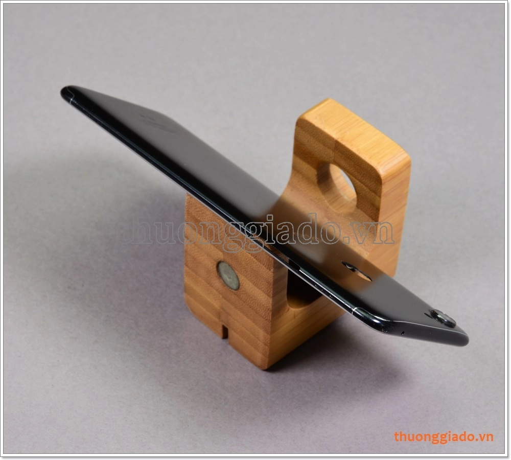 Thay nắp lưng Oppo A79, kèm kính và vành viền camera sau Thay nắp lưng Oppo A79, kèm kính và vành viền camera sau