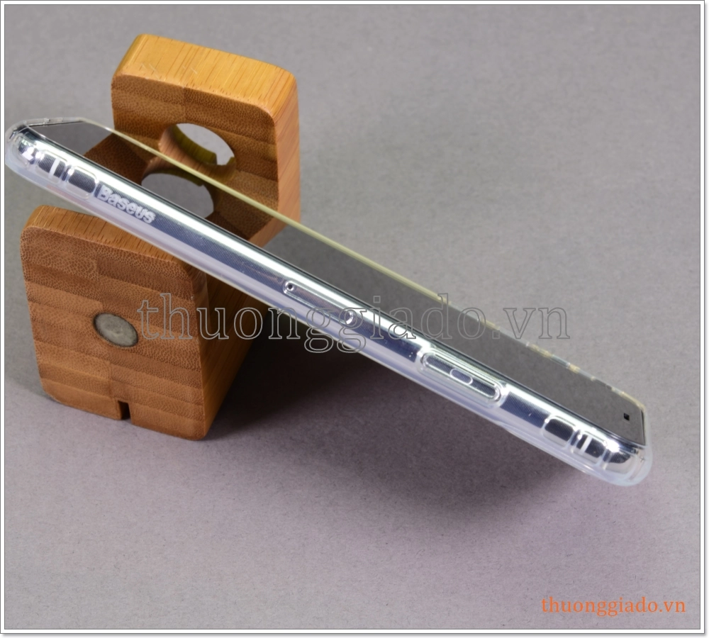 Ốp lưng Silicone cho iPhone 11 Pro Max, chống sốc hiệu Baseus Sefety Airbags Case