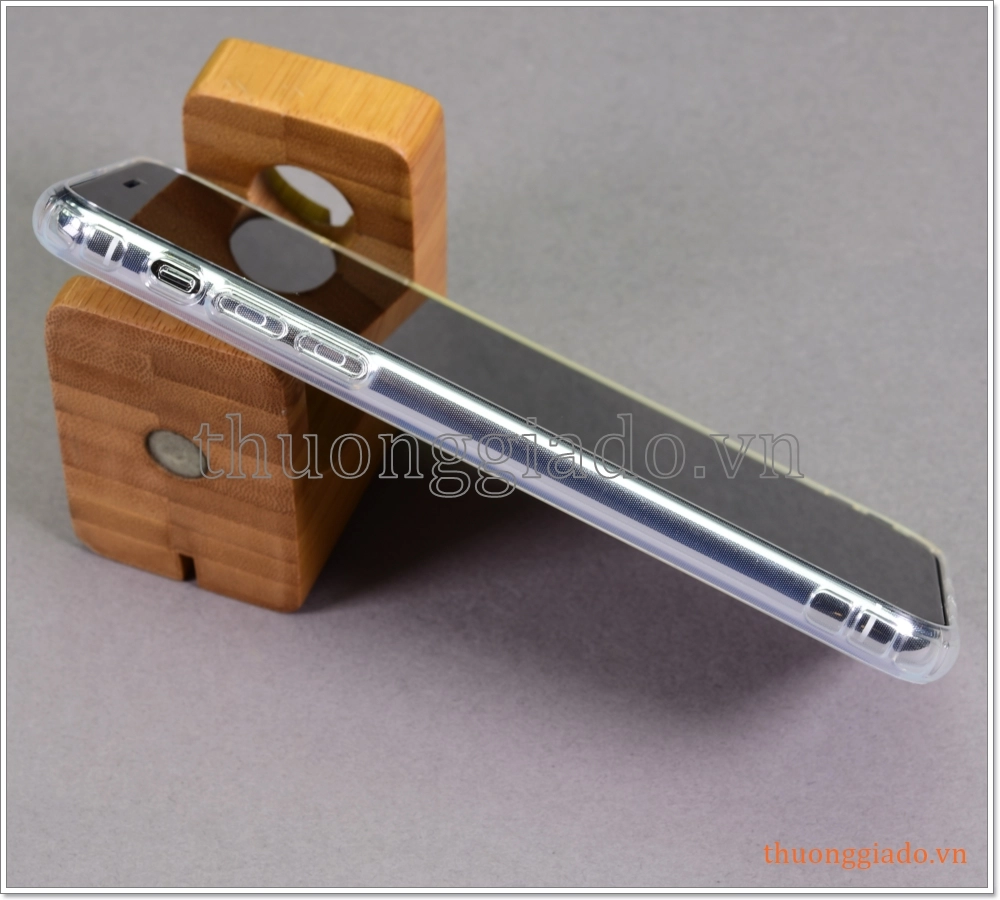 Ốp lưng Silicone cho iPhone 11 Pro Max, chống sốc hiệu Baseus Sefety Airbags Case