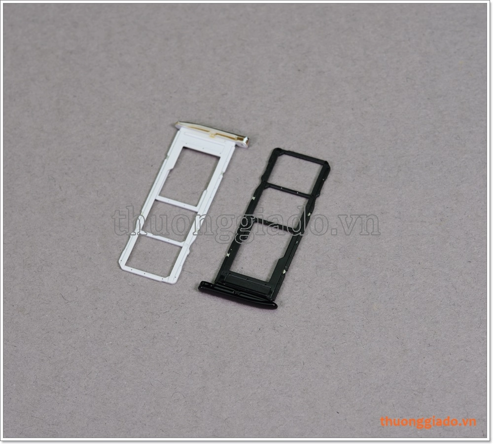 Khay sim Huawei G7 Plus, 03 ngăn đựng nano sim, kèm thẻ nhớ Khay sim Huawei G7 Plus, 03 ngăn đựng nano sim, kèm thẻ nhớ