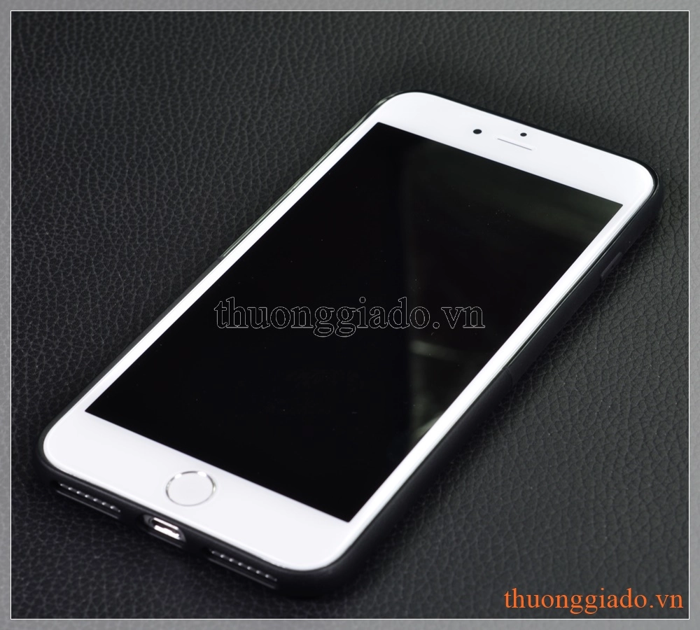 Ốp lưng iPhone 7 Plus (5.5"), iPhone 8 Plus (5.5"),hiệu Baseus, Half to half