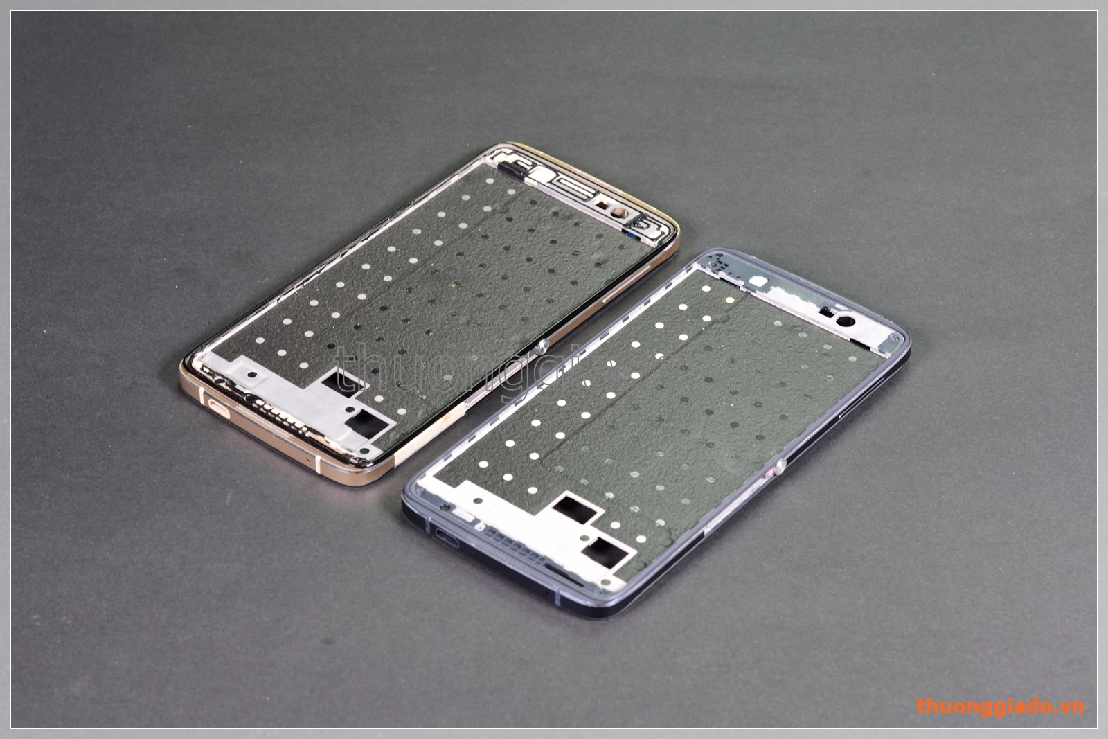 Khung vành viền benzel Blackberry DTEK50 chính hãng Khung vành viền benzel Blackberry DTEK50 chính hãng