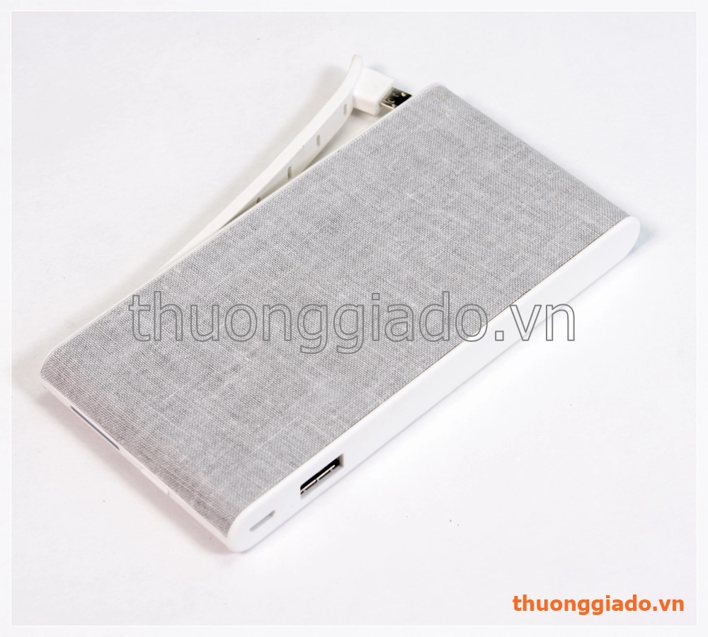 Pin sạc dự phòng Motorola P5100 (5100mAh, nguồn ra 5V-2.4A) chính hãng
