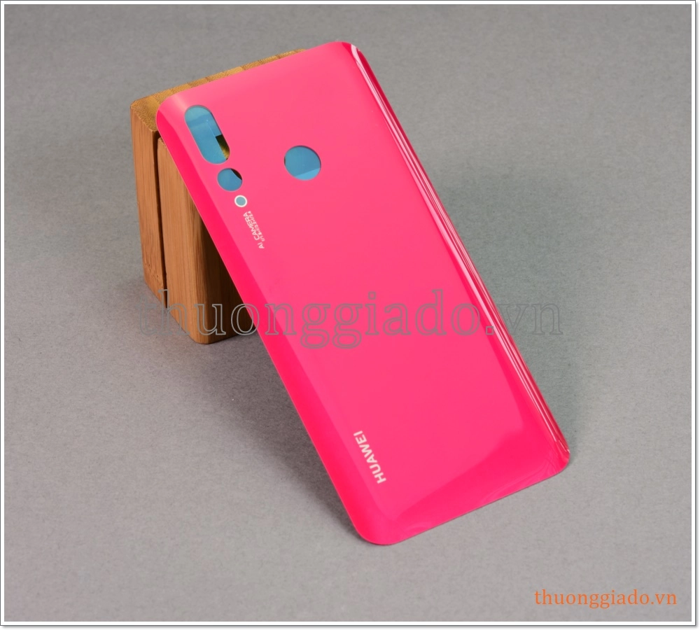 Thay kính lưng Huawei Nova 4 (6.4 inch), thay nắp lưng kính, thay mặt lưng kính lấy ngay