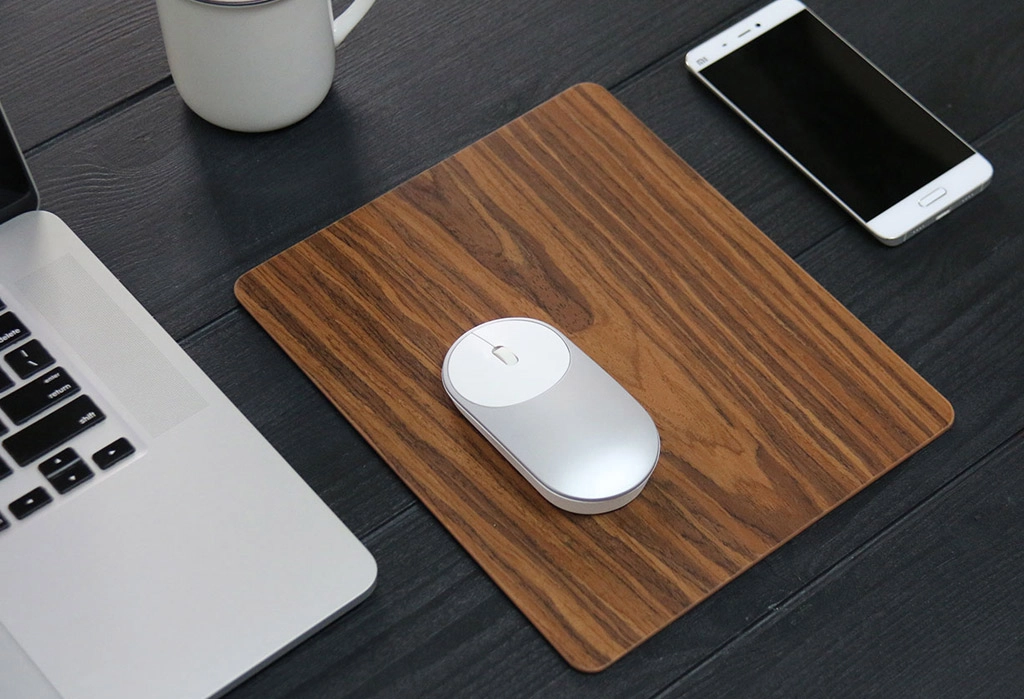 Tấm di chuột Xiaomi (chất liệu gỗ)