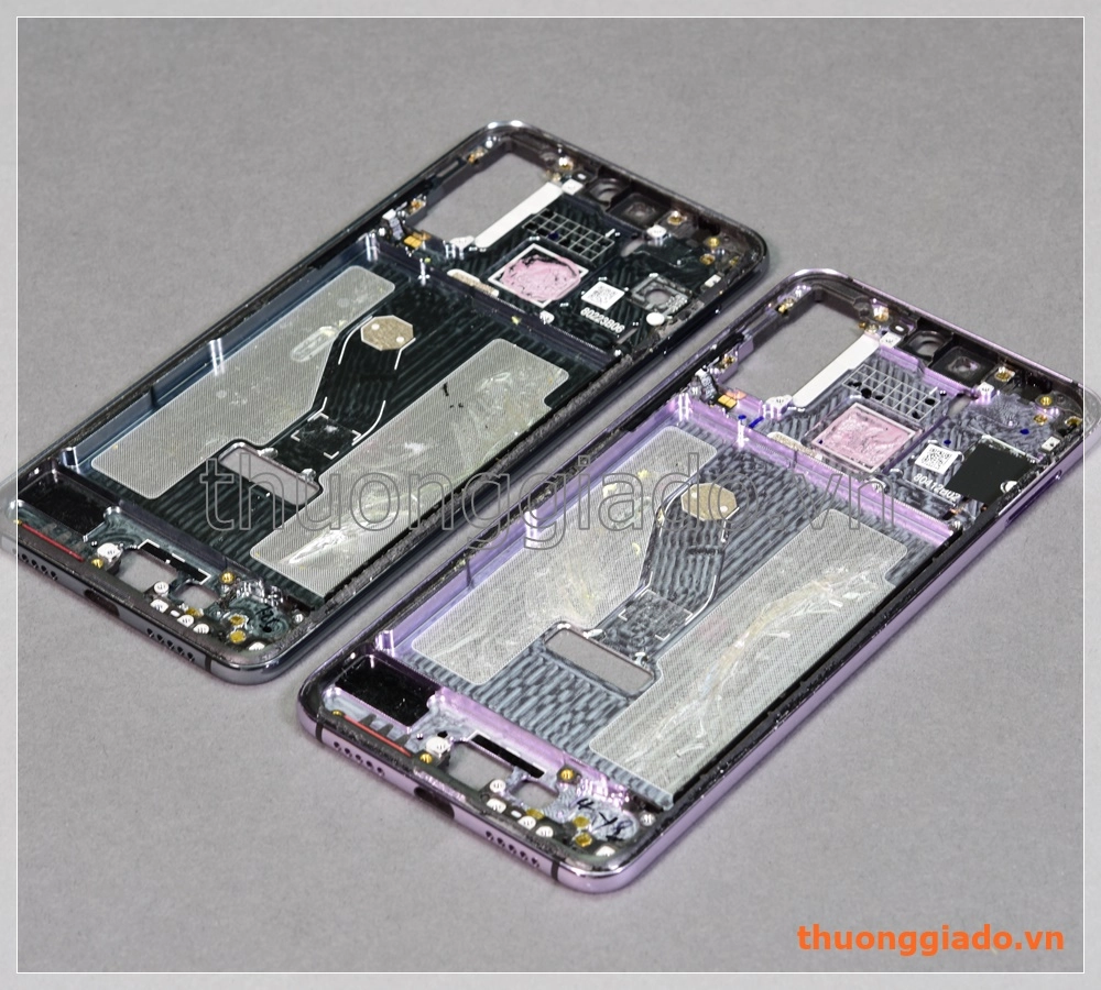 Thay vành viền benzel Huawei P20 Pro (hàng tháo máy chính hãng) Thay vành viền benzel Huawei P20 Pro (hàng tháo máy chính hãng)