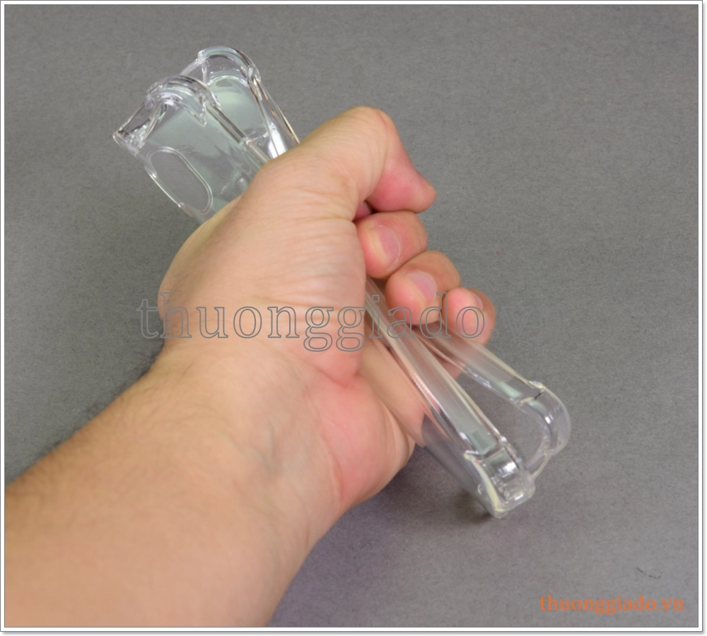 Ốp lưng Silicone LG K30 (2019) 5.45 inch, ốp dẻo trong suốt, chống sốc 4 góc Ốp lưng Silicone LG K30 (2019) 5.45 inch, ốp dẻo trong suốt, chống sốc 4 góc