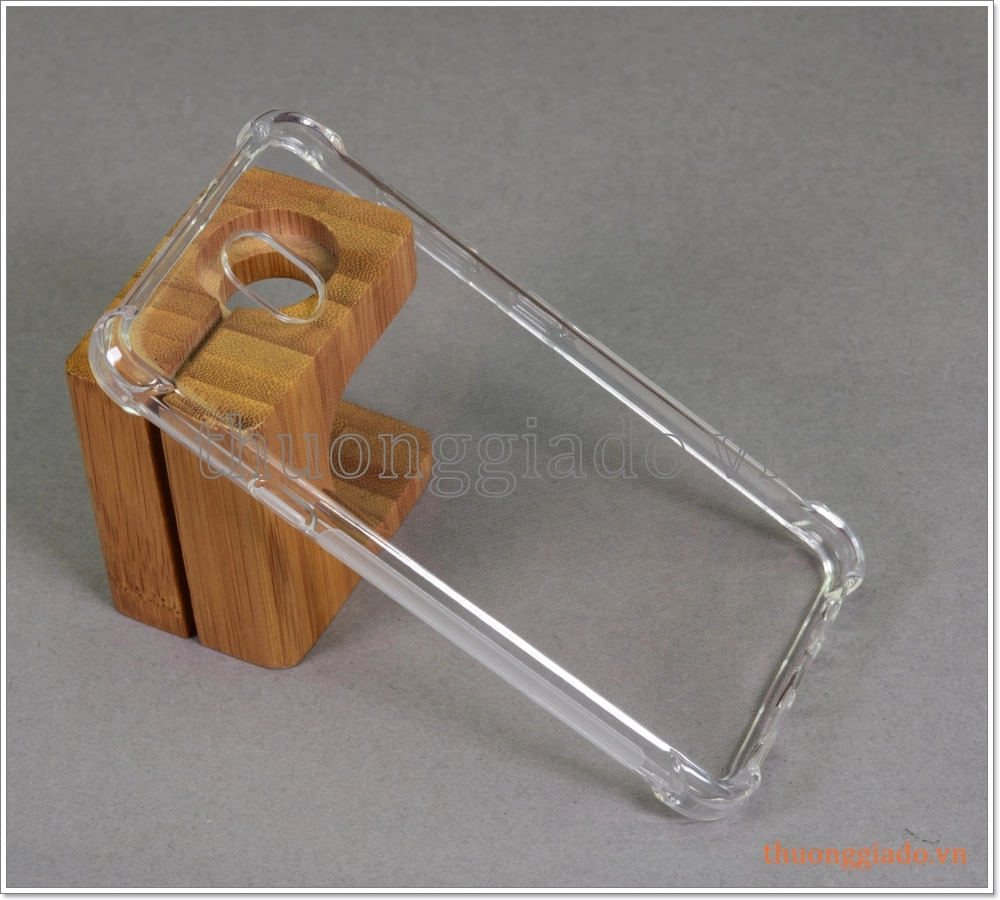 Ốp lưng Silicone LG K30 (2019) 5.45 inch, ốp dẻo trong suốt, chống sốc 4 góc Ốp lưng Silicone LG K30 (2019) 5.45 inch, ốp dẻo trong suốt, chống sốc 4 góc