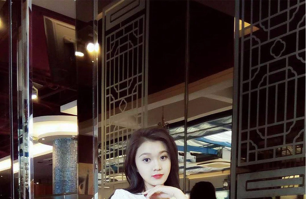 Camera thông minh Xiaomi Xiaomo AI Camera, chụp ảnh bằng cử chỉ và biểu cảm