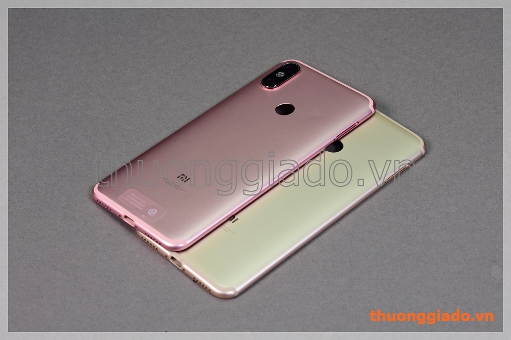 Thay vỏ Mi A2/ Mi 6X (5.99")/ Mi6X (hàng zin tháo máy)