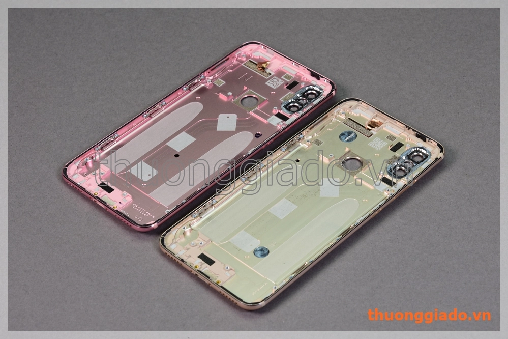 Thay vỏ Mi A2/ Mi 6X (5.99")/ Mi6X (hàng zin tháo máy)