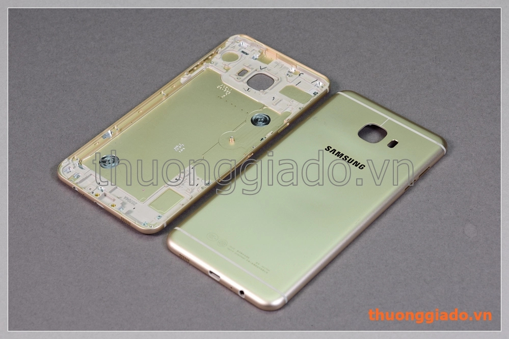 Thay vỏ Samsung Galaxy C7 màu vàng, hàng zin theo máy Thay vỏ Samsung Galaxy C7 màu vàng, hàng zin theo máy