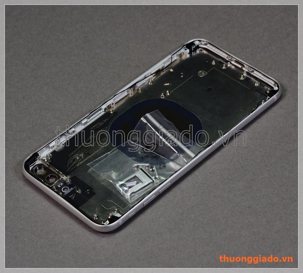 Thay vỏ iPhone 8 Plus (5.5"), hàng zin theo máy