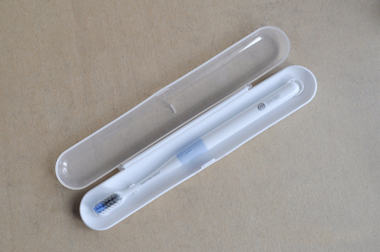 Bàn chải đánh răng Xiaomi DR.BEI toothbrush (1 hộp 4 cái)