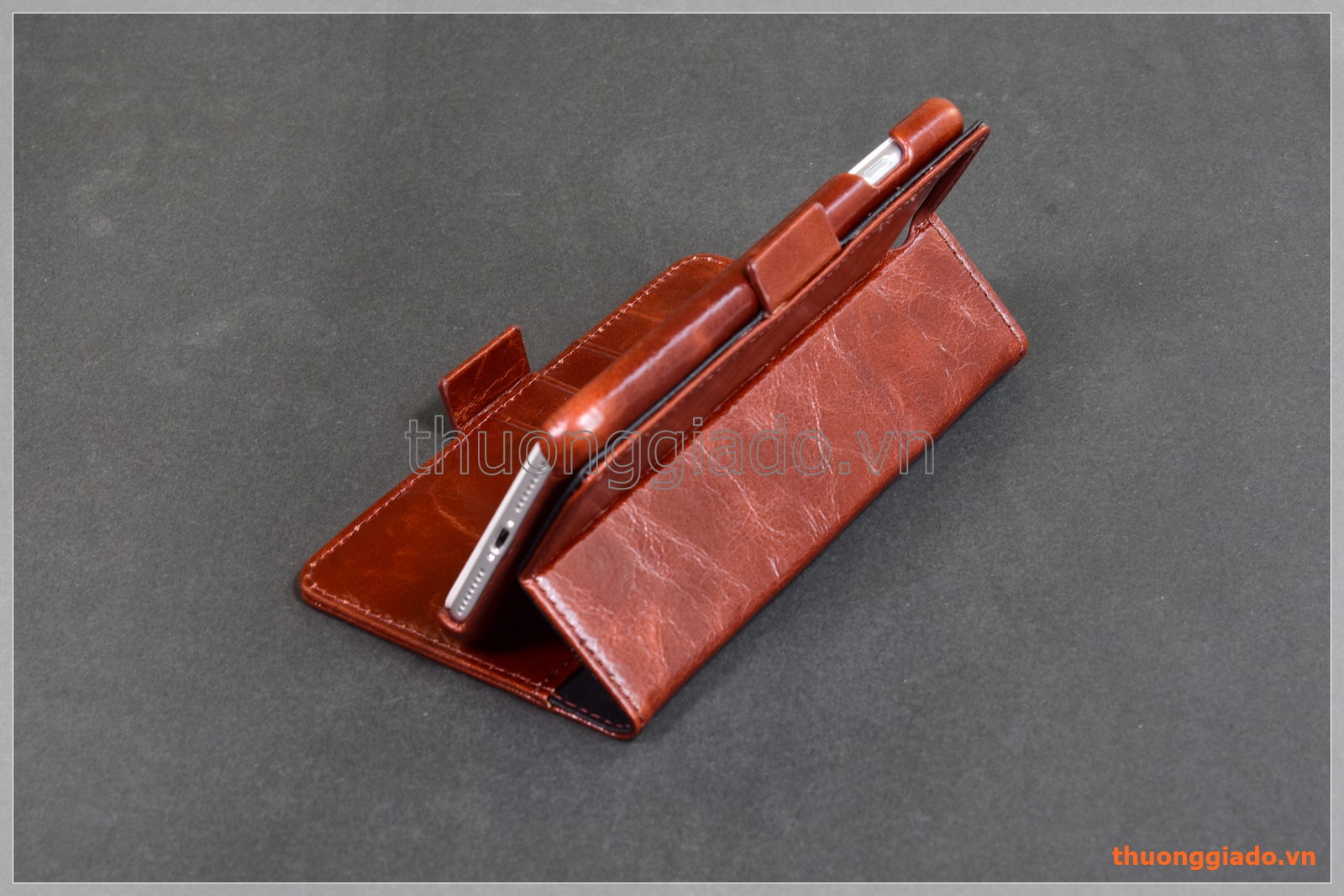 Bao da iPhone 7 Plus (5.5"),iPhone 8 Plus (5.5"),hiệu ICarer,quai gập,tách rời