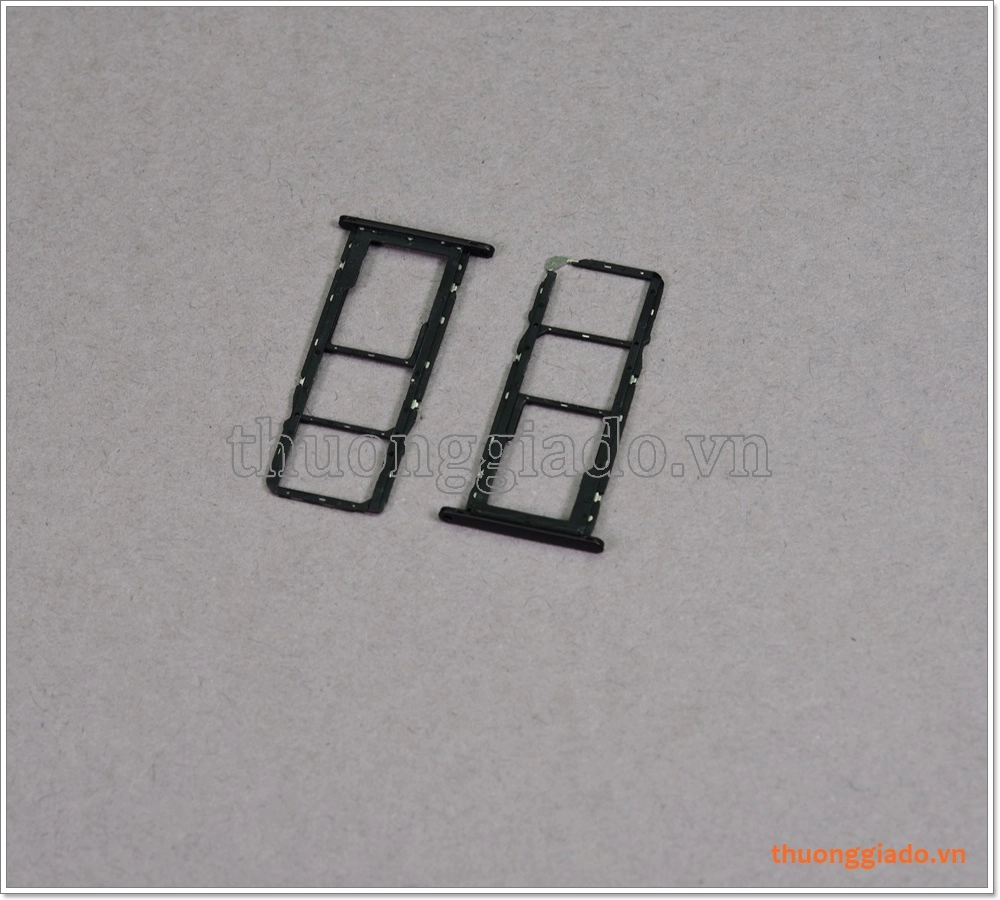 Khay sim Motorola One Power (P30 Note), với 02 ngăn đựng nano sim, kèm thẻ nhớ