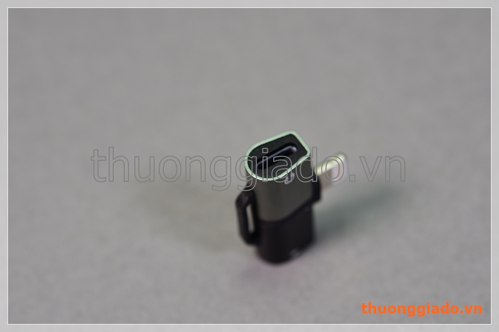 Đầu chuyển đổi lightning 1 ra 2, hỗ trợ cùng lúc sạc và nghe nhạc (hiệu Wiwu)