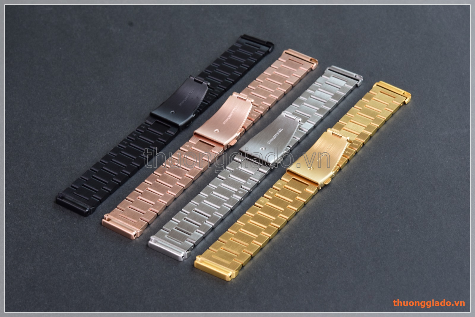 Dây đồng hồ Fitbit Versa (thép không gỉ, kiểu dây đồng hồ truyền thống)