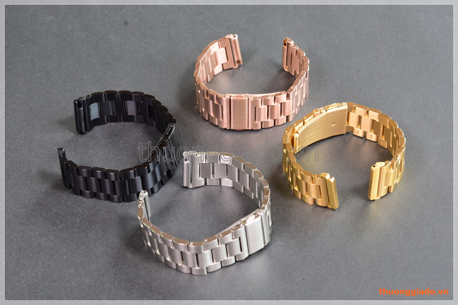 Dây đồng hồ Fitbit Versa (thép không gỉ, kiểu dây đồng hồ truyền thống)