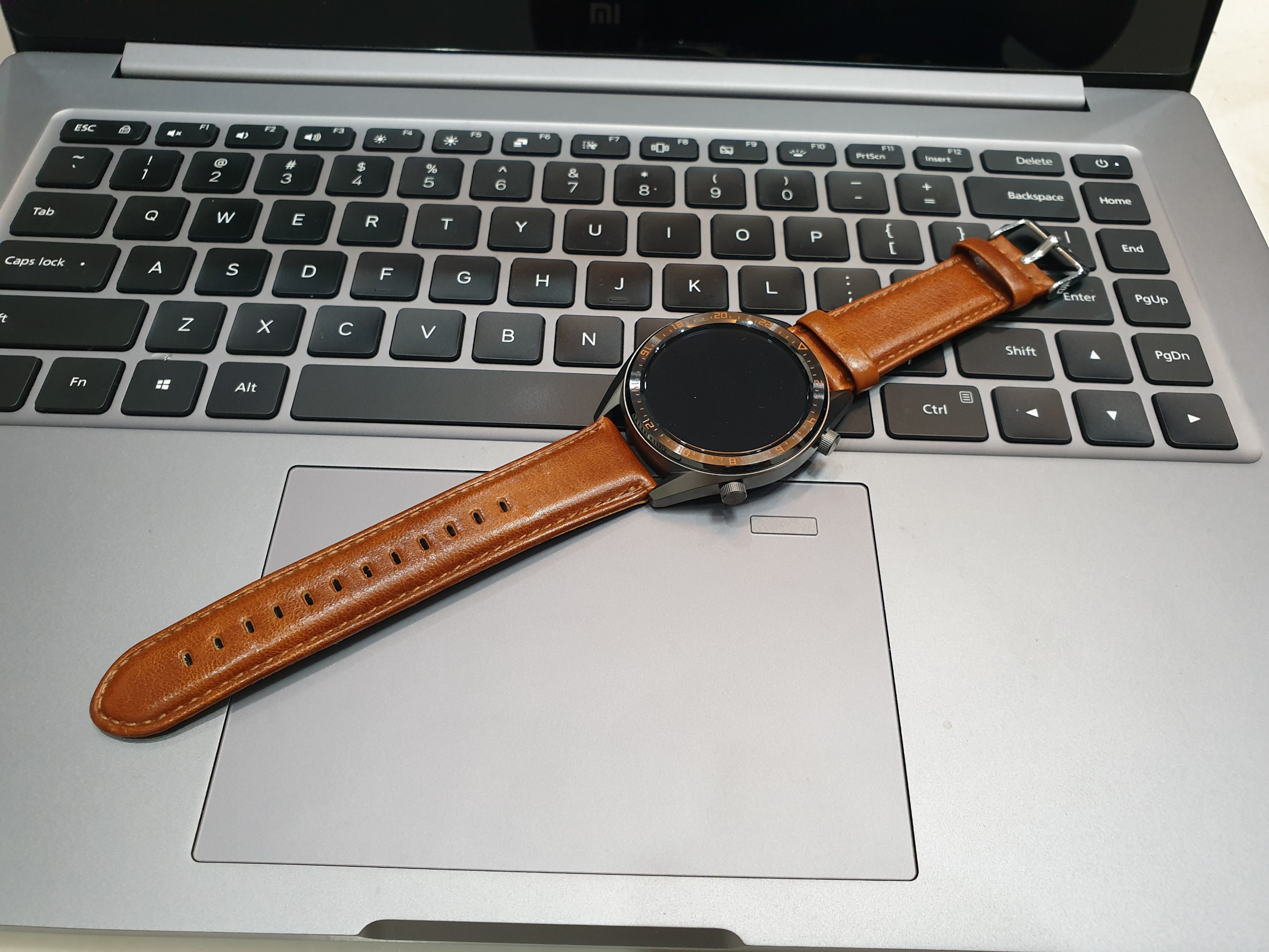 Đồng hồ thông minh Huawei Watch GT/ FTN-B19