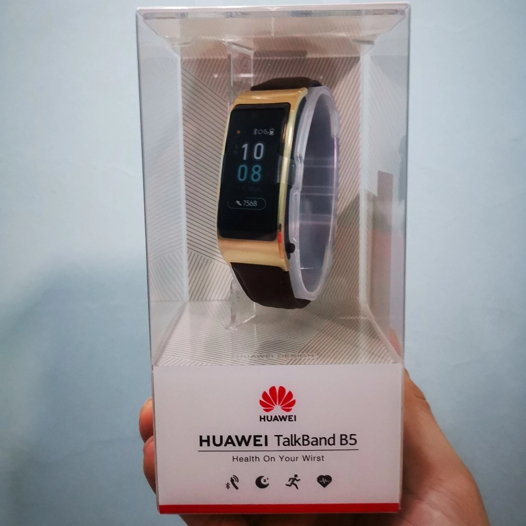 Huawei Talkband B5 Business Edition, vòng đeo tay kiêm tai nghe bluetooth (viền vàng, dây da) Huawei Talkband B5 Business Edition, vòng đeo tay kiêm tai nghe bluetooth (viền vàng, dây da)