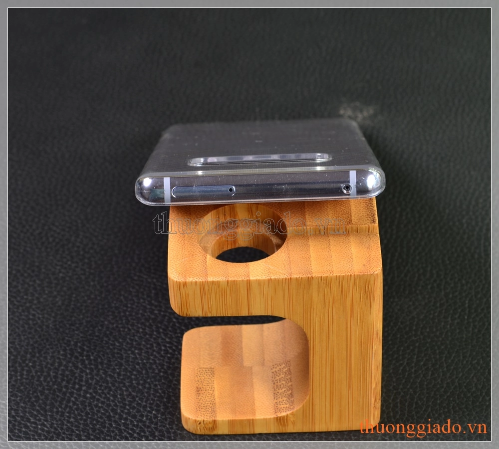 Ốp lưng nhựa cứng Samsung Note 8/ N950 (trong suốt)