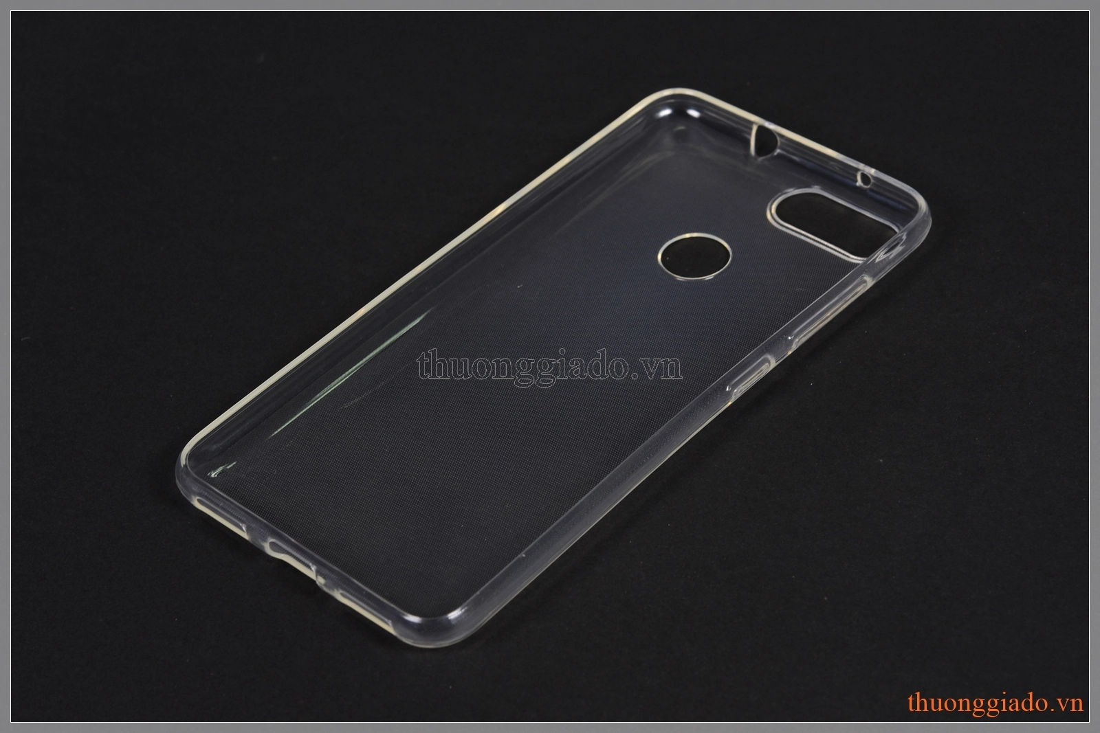 Ốp lưng silicone Asus ZenFone Max Plus M1 ( ZB570TL ), màu trong suốt