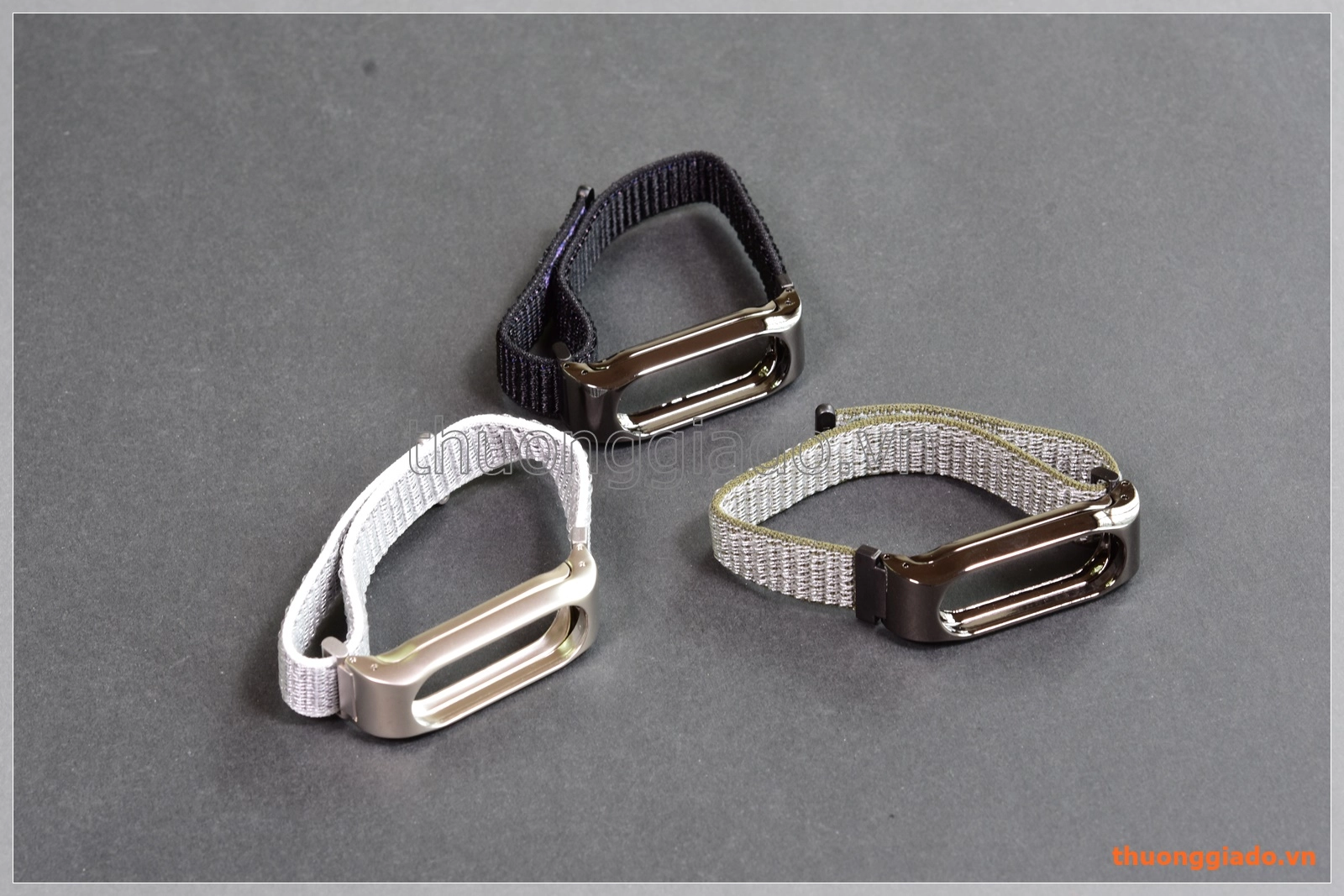 Dây thay thế Mi Band 2 (dây vải, khóa dính dán Velco)