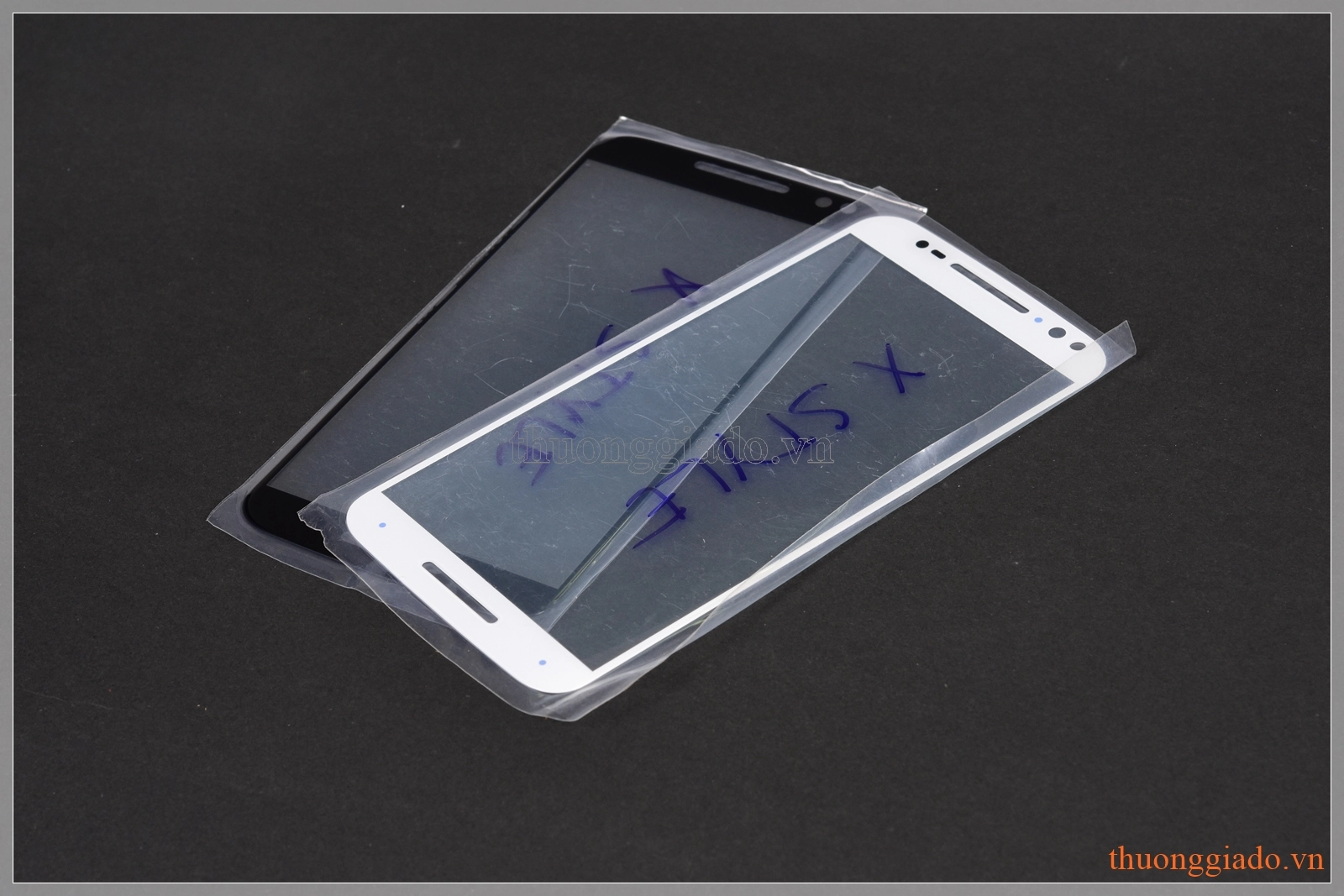 Thay mặt kính Motorola Moto X Style XT1570, éo kính lấy ngay