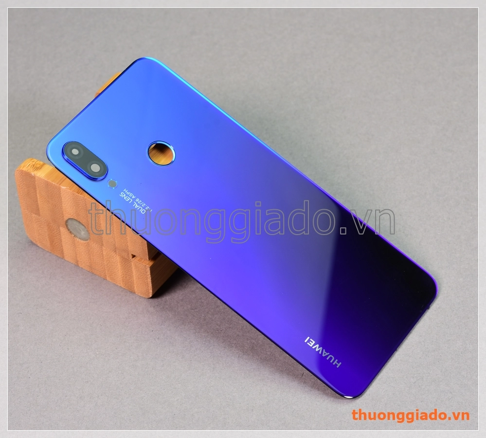 Thay kính lưng Huawei Nova 3i, hàng zin tháo máy, kèm kính camera sau