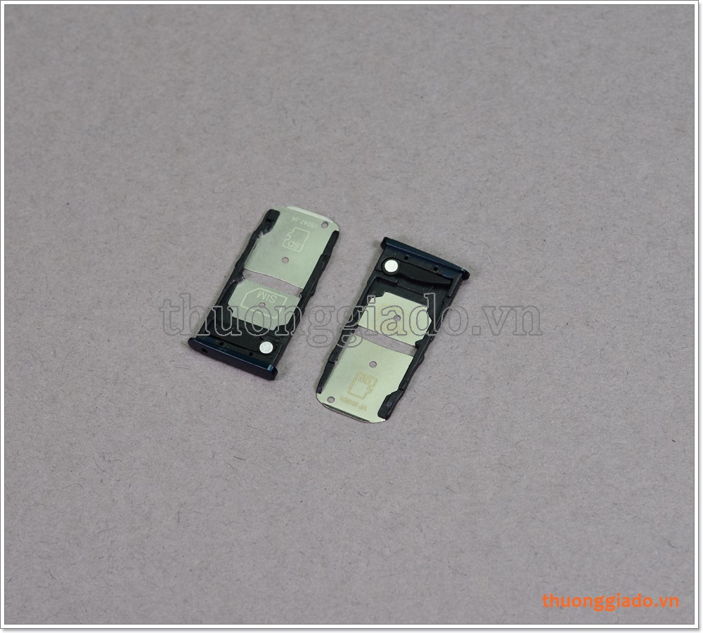 Khay sim Motorola Z3 (6.01 inch), với 02 ngăn đựng nano sim, kèm thẻ nhớ