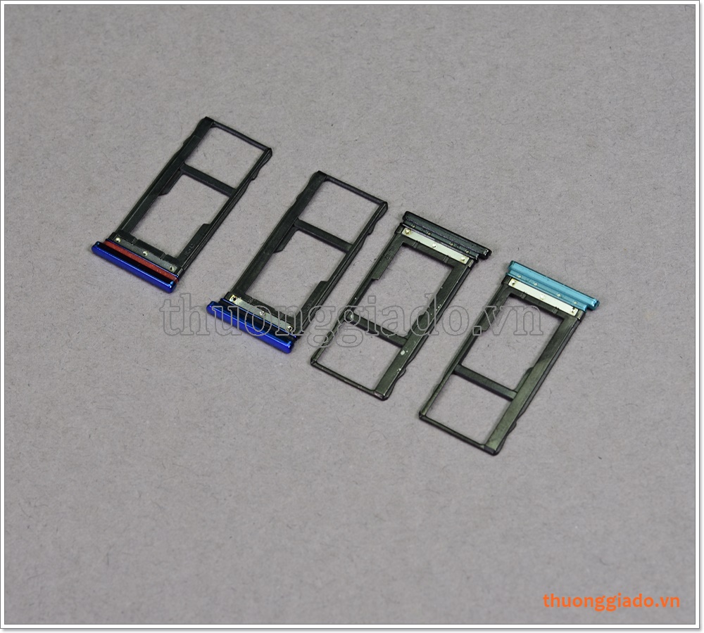 Khay sim Motorola One Vision/ Motorola P40, với 02 ngăn đựng nano sim, kèm thẻ nhớ