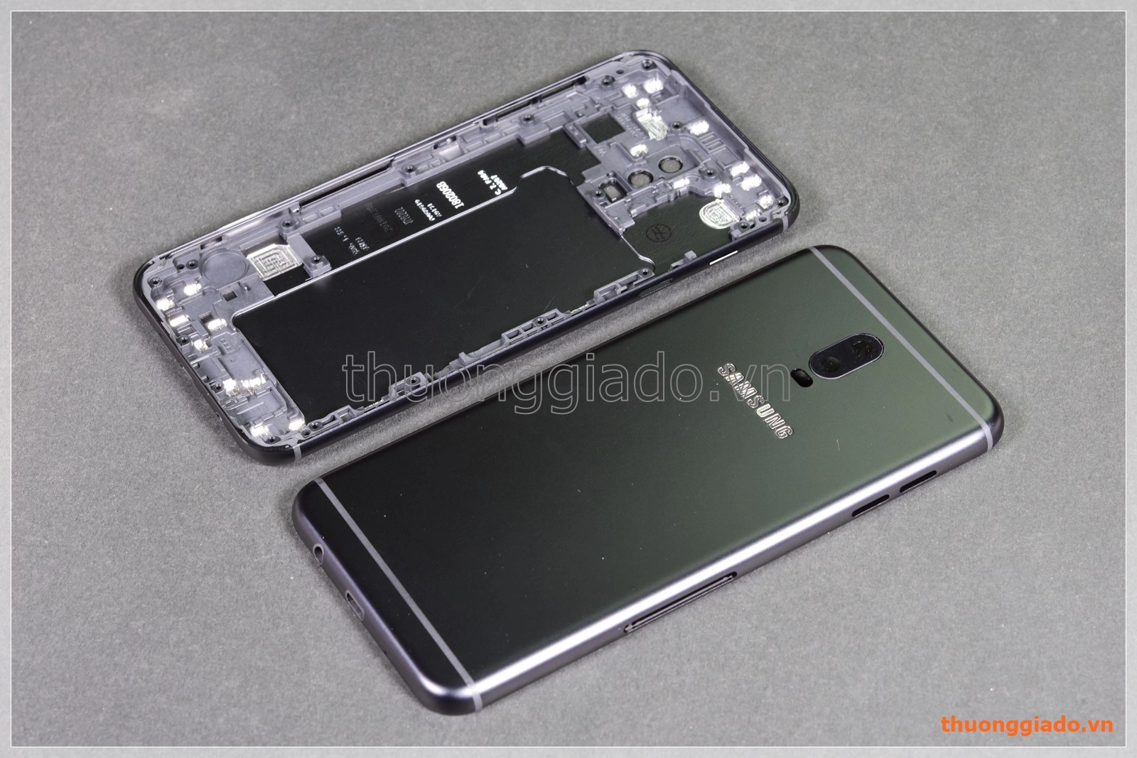 Thay vỏ Samsung J7 Plus/ C710, đủ màu