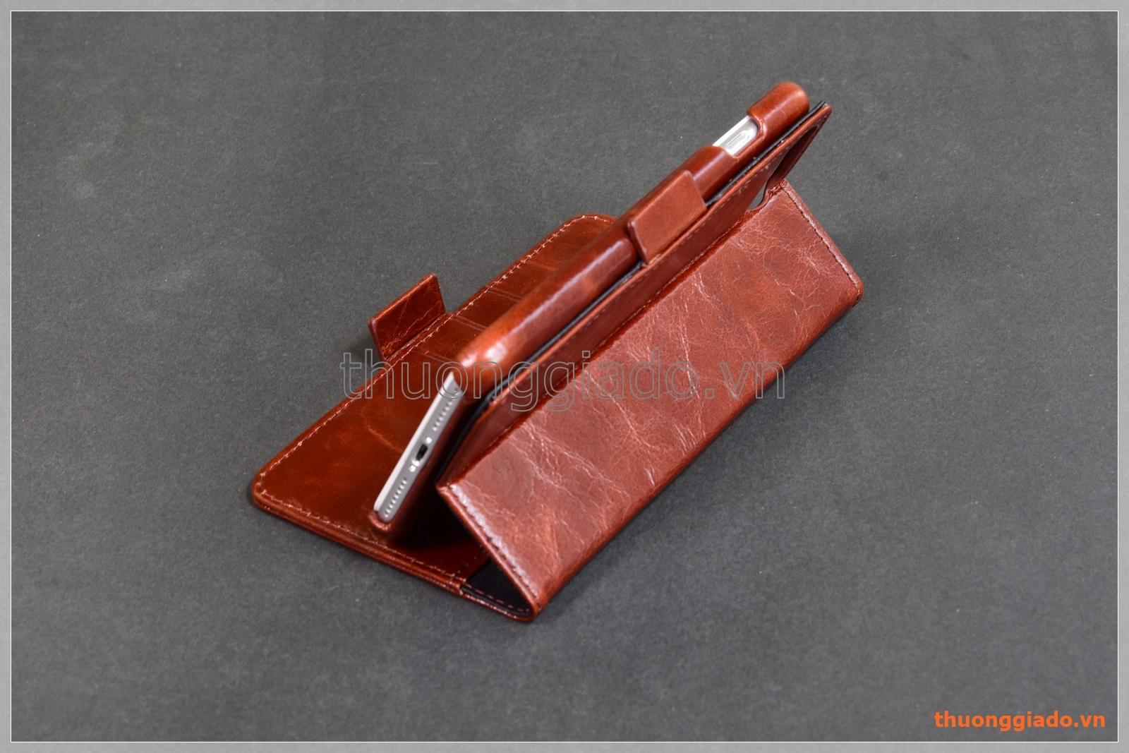 Bao da iPhone 7 Plus (5.5"),iPhone 8 Plus (5.5"),hiệu ICarer,quai gập,tách rời Bao da iPhone 7 Plus (5.5"),iPhone 8 Plus (5.5"),hiệu ICarer,quai gập,tách rời