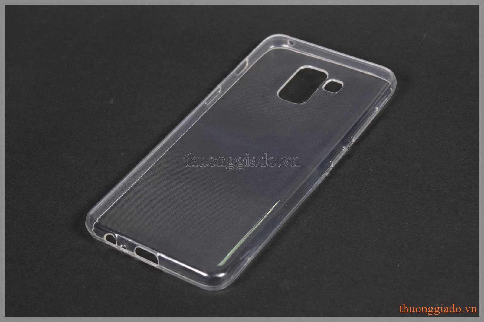 Ốp lưng silicone Samsung A8 (2018)/ A530, loại siêu mỏng trong suốt