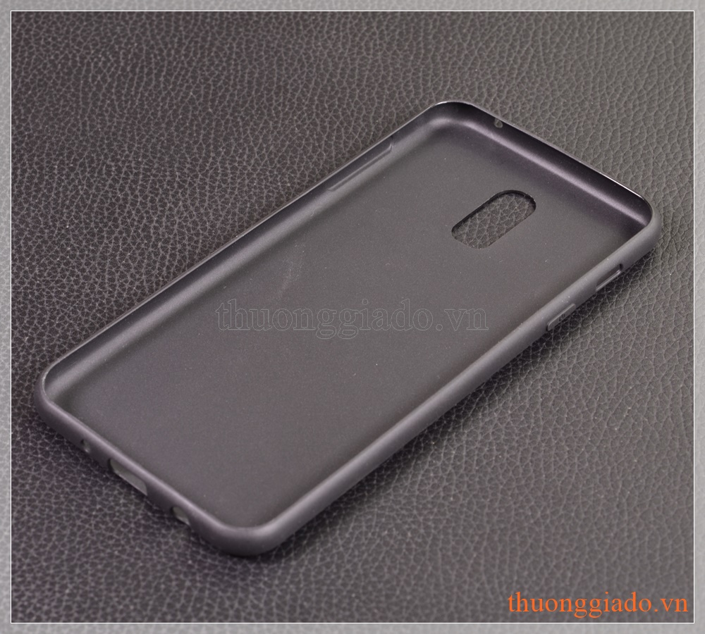 Ốp lưng silicone Samsung J7 Plus/  C710 (màu đen, hiệu VU case)