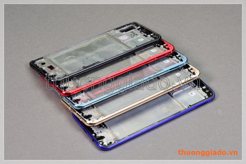 Thay vành viền benzel Huawei Nova 3 (6.3"), hàng zin theo máy