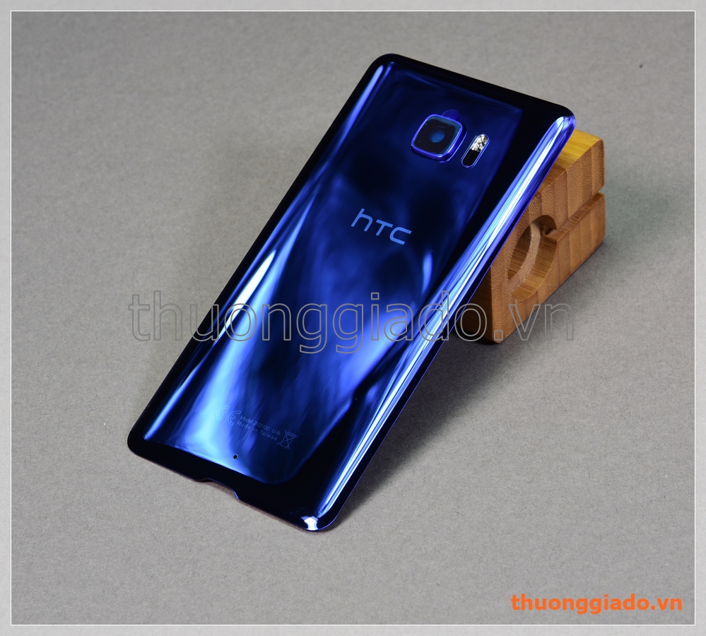 Thay kính lưng HTC U Ultra (5.7"), nắp lưng, nắp đậy pin chính hãng