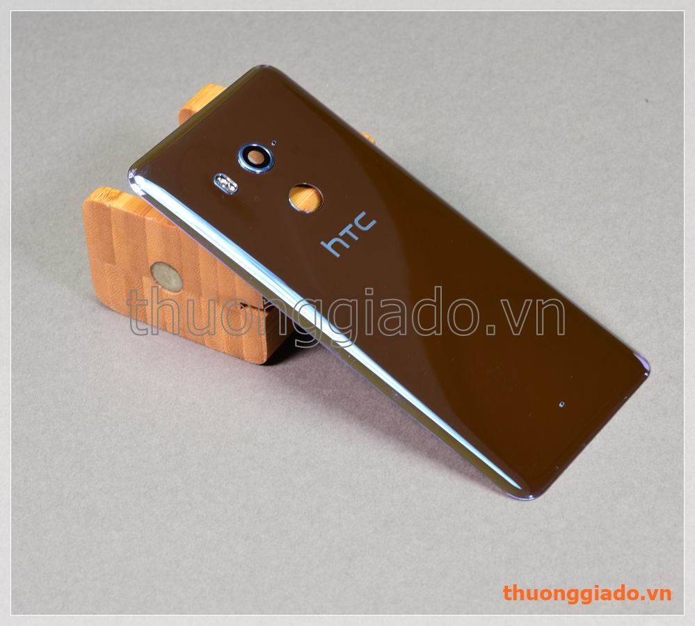 Thay kính lưng HTC U11+, HTC U11 Plus (nắp lưng kính, nắp đậy pin, vỏ lưng)