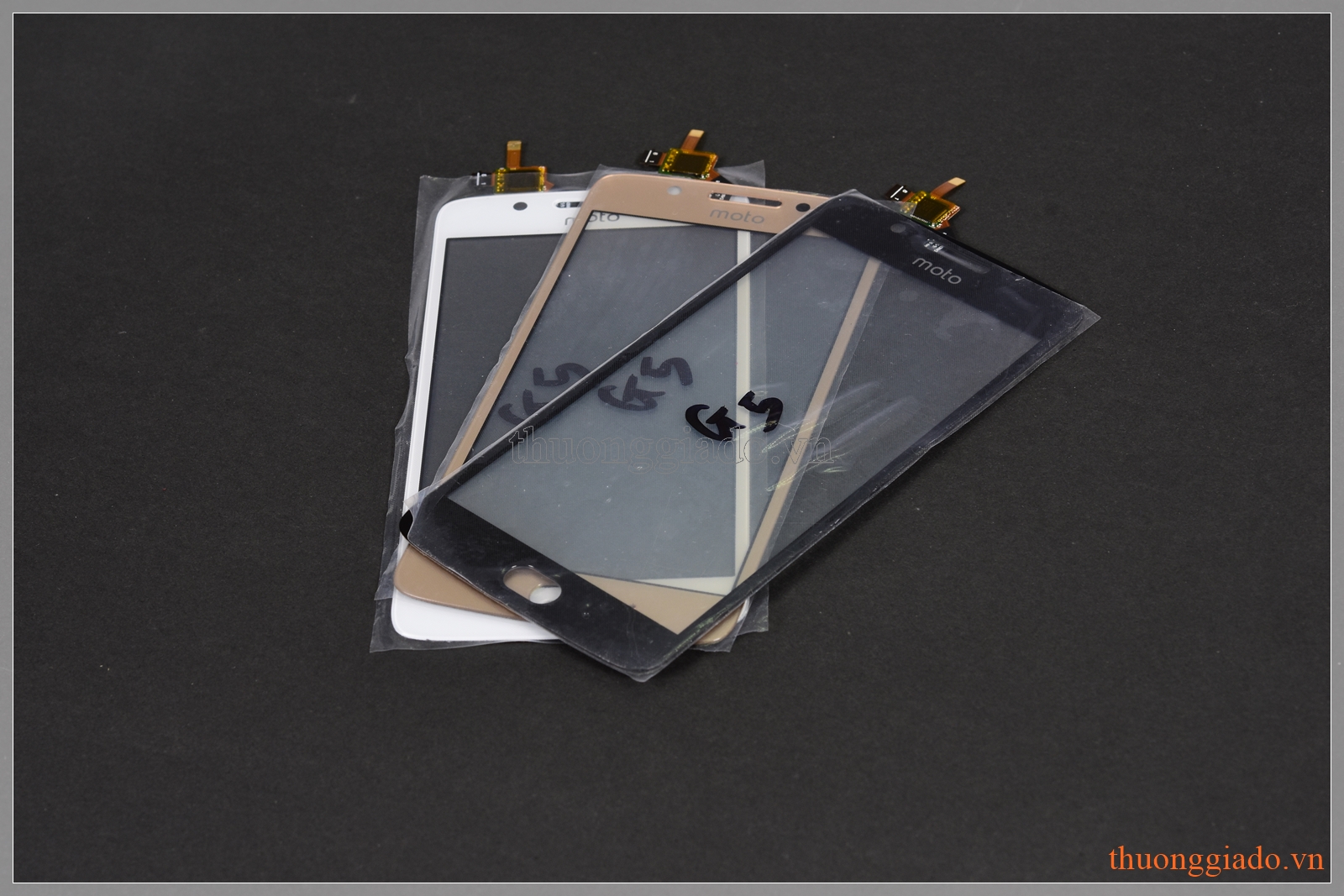 Thay mặt kính+cảm ứng Motorola Moto G5 (5.0") XT1685 XT1672, ép kính lấy ngay