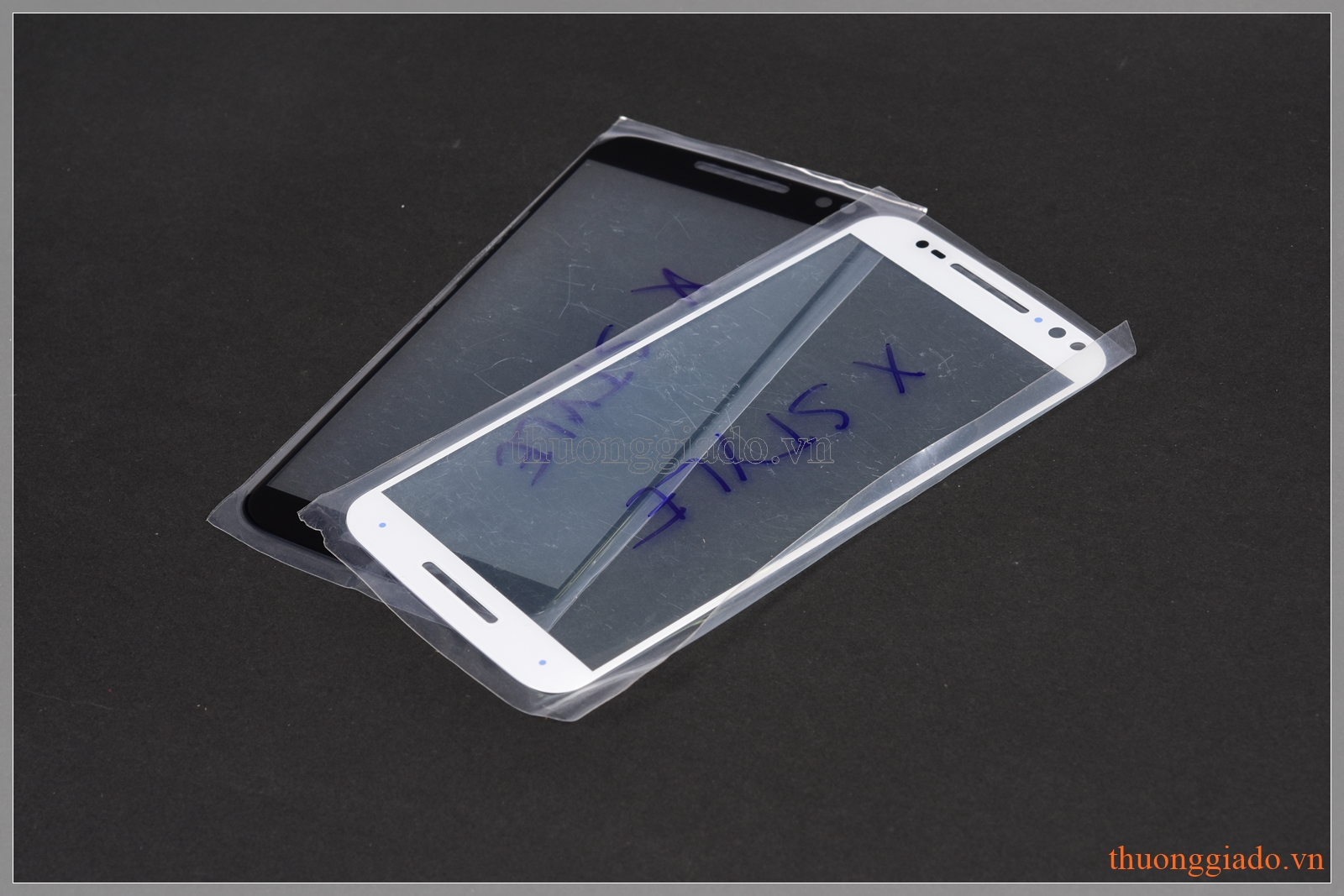 Thay mặt kính Motorola Moto X Style XT1570, éo kính lấy ngay