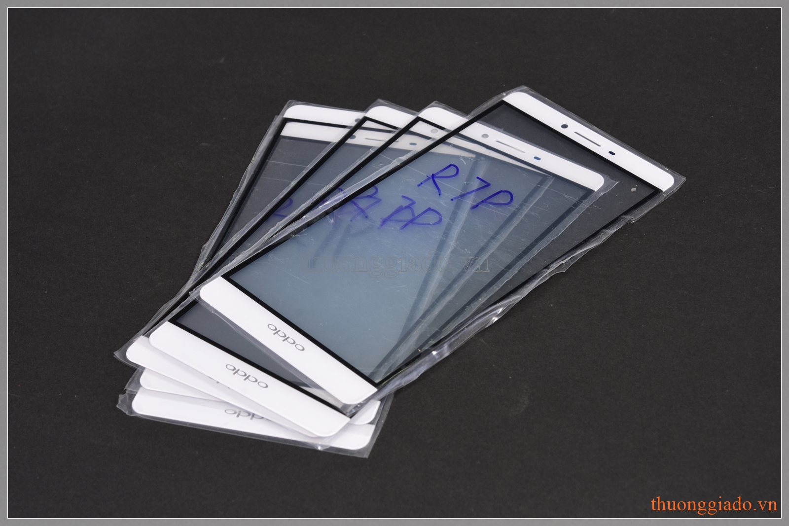 Thay mặt kính màn hình OPPO R7 Plus, ép kính lấy ngay
