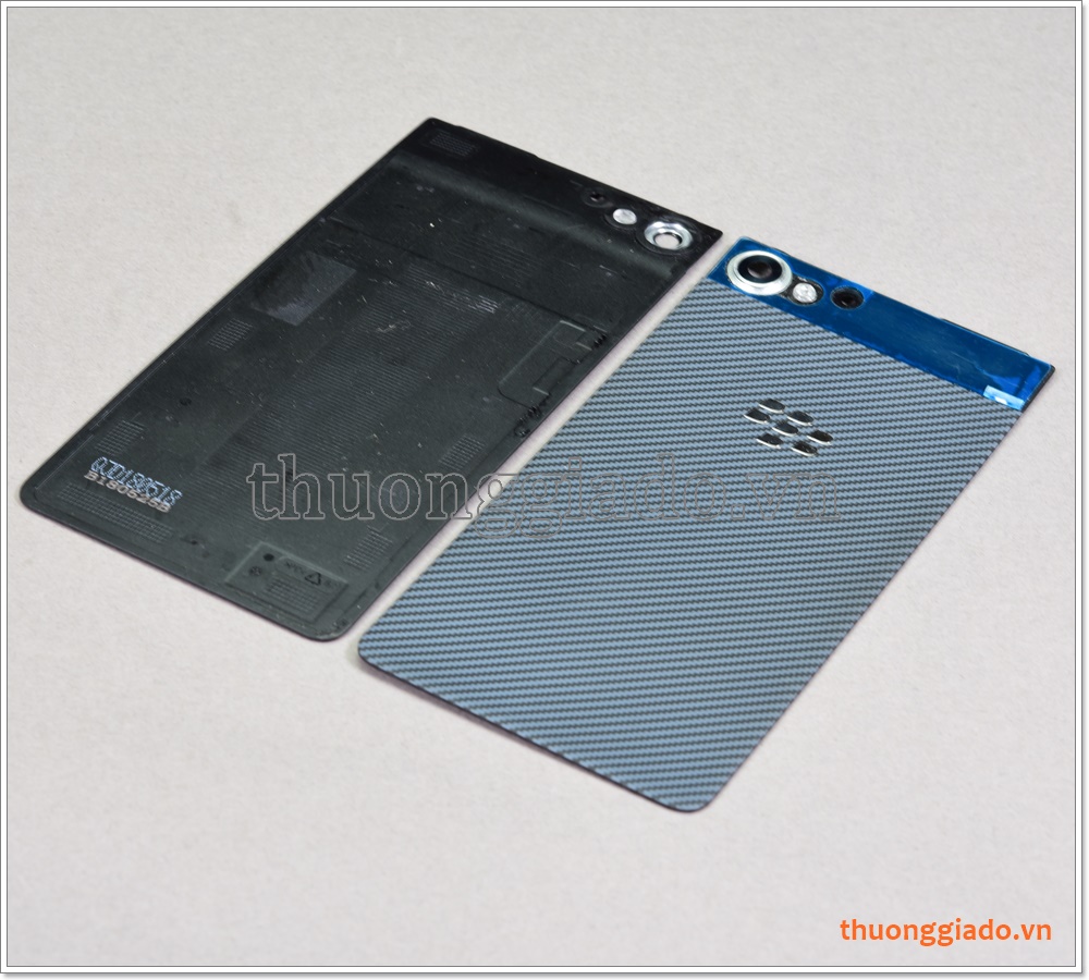 Thay nắp lưng BlackBerry Motion, thay nắp đậy pin