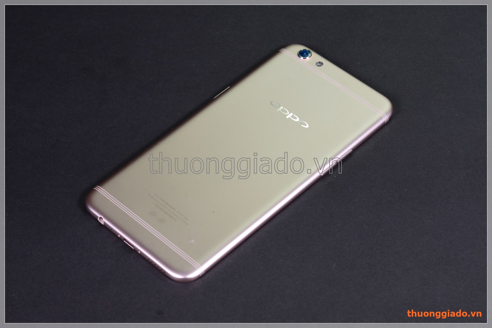 Thay vỏ OPPO R9s (5.5") màu vàng champagne