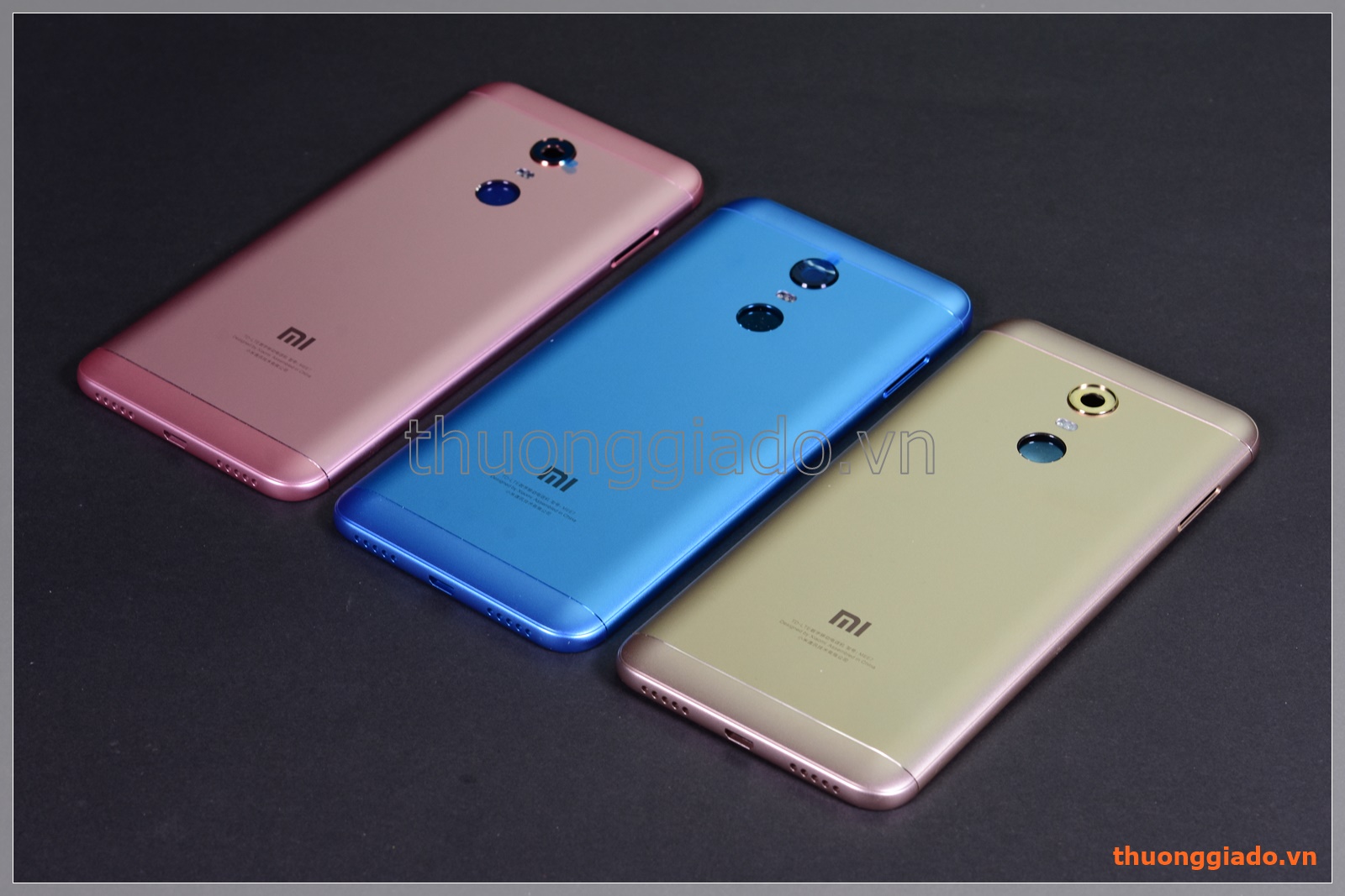Thay vỏ Redmi 5 Plus (5.99")/ Redmi 5+ chính hãng, Original Housing