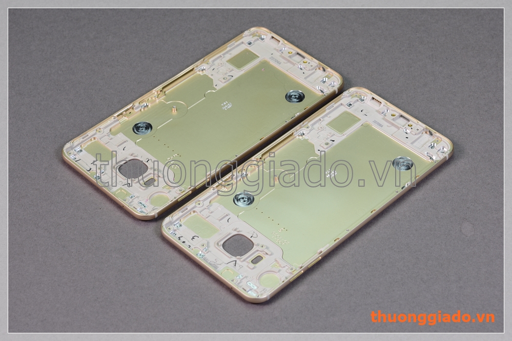 Thay vỏ Samsung Galaxy C7 màu vàng, hàng zin theo máy