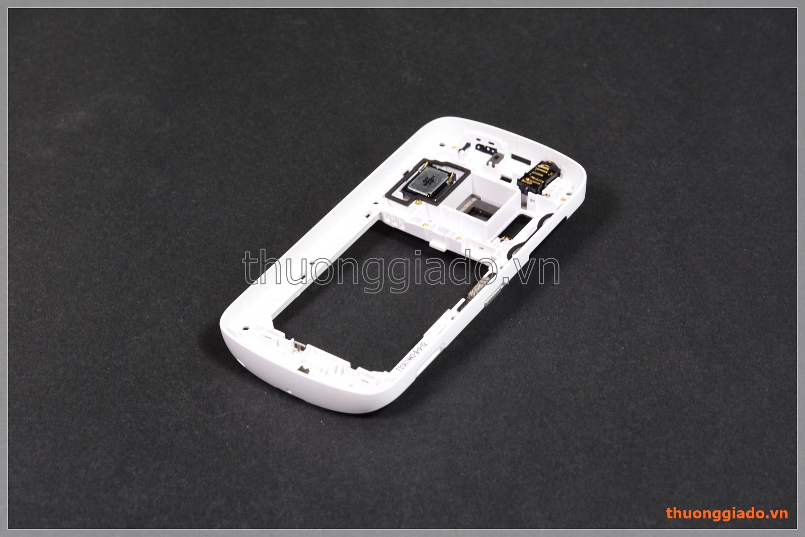 Thay xương lưng Nokia PureView 808 gồm cả kính camera (hàng tháo máy)